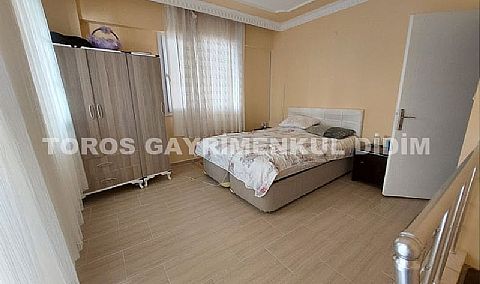 Didim Efelerde 2+1 Ayrı Mutfak Ters Dubleks Daire