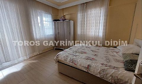 Didim Efelerde 2+1 Ayrı Mutfak Ters Dubleks Daire