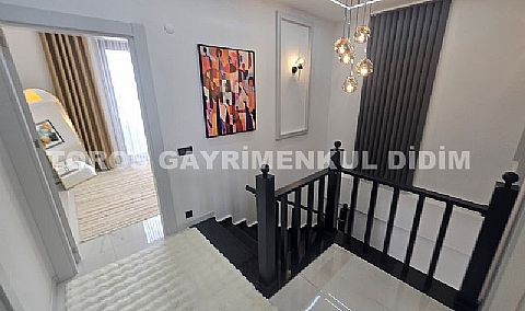 Didim efelerde 300 m2 arsa üzerine kurulu eşyalı satılık villa