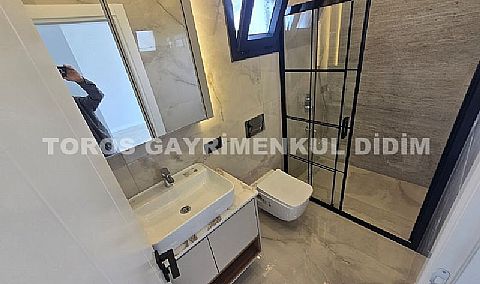 Didim efelerde 327 m2 arsa üzerine kurulu satılık müstakil villa