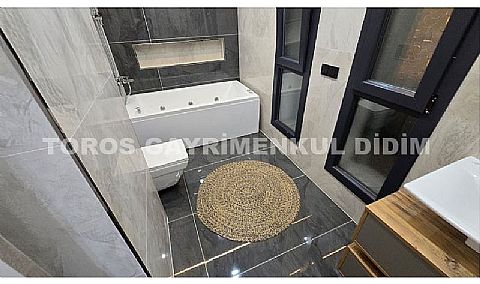 Didim efelerde 390m2 arsa içinde satılık müstakil villa