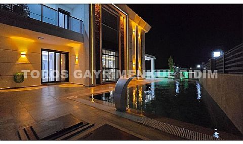 Didim efelerde 390m2 arsa içinde satılık müstakil villa