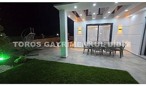 Didim efelerde 390m2 arsa içinde satılık müstakil villa