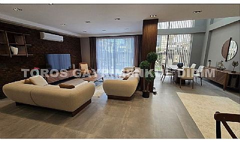 Didim efelerde 410m2 arsa içinde satılık 4+1 sıfır eşyalı özel havuzlu satılık müstakil villa