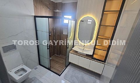 Didim Efelerde 400m2 Arsa Üzerine Kurulu 4+1 Ayrı mutfaklı Satılık Villa