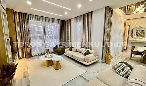Didim efelerde 500m2 arsa üzerine kurulu satılık 5+1 sıfır eşyalı villa