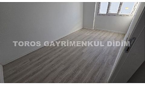 Didim efelerde asansörlü binada satılık kat dubleksi