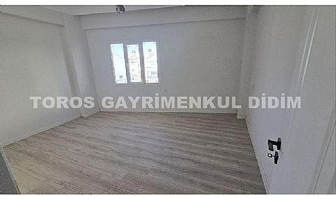 Didim efelerde asansörlü binada satılık kat dubleksi