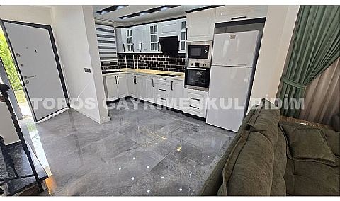 Didim efelerde havuzlu güvenlikli sitede satılık villalar