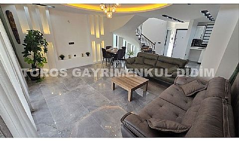 Didim efelerde havuzlu güvenlikli sitede satılık villalar