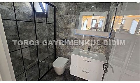 Didim efelerde havuzlu güvenlikli sitede satılık villalar