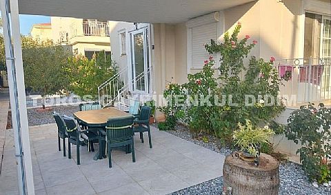 Didim efelerde havuzlu sitede satılık müstakil villa 