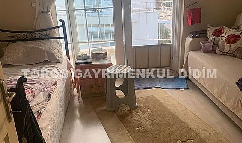 Didim efelerde havuzlu sitede satılık müstakil villa 