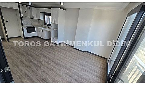 Didim efelerde mahallesinde asansörlü binada satılık daireler
