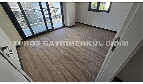 Didim efelerde mahallesinde asansörlü binada satılık daireler