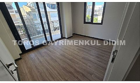 Didim efelerde mahallesinde asansörlü binada satılık daireler