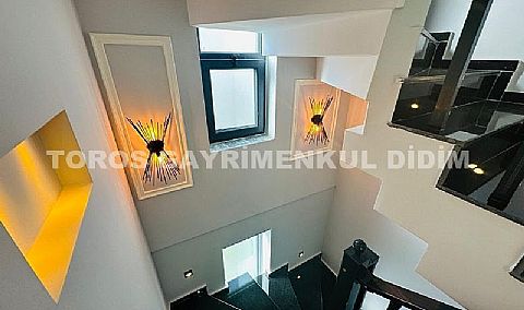 Didim efelerde satılık 4+1 havuzlu en uygun fiyatlı müstakil villa villa