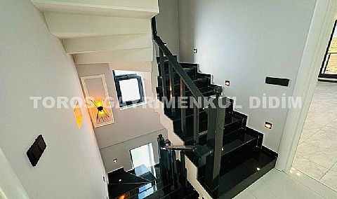 Didim efelerde satılık 4+1 havuzlu en uygun fiyatlı müstakil villa villa