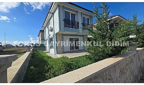 Didim efelerde satılık tam müstakil uygun fiyatlı satılık villa
