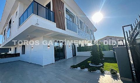 Didim Efeler’de Satılık Sıfır Dubleks Villa
