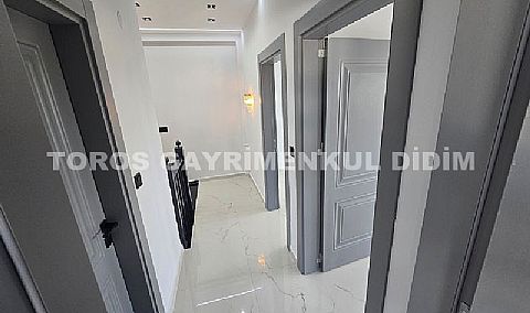 Didim Efeler’de Satılık Sıfır Dubleks Villa