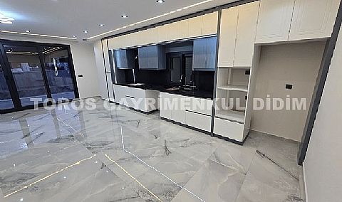 Didim Efeler’de Tam Musatkil Satilik  Villa