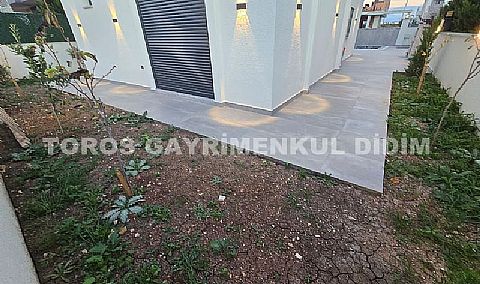 Didim Efeler’de Tam Musatkil Satilik  Villa