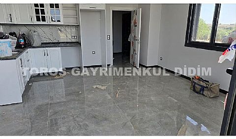 Didim hisarda denize 2.km mesafede satılık yazlık villa