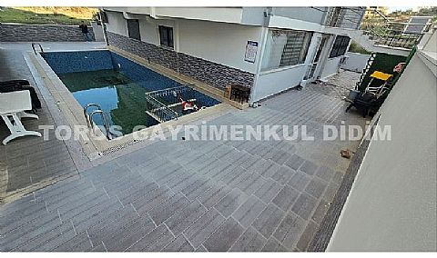 Didim hisarda havuzlu sitede satılık eşyalı daire