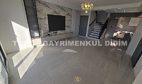 Didim hisarda satilik 3+1 yazlik villa 