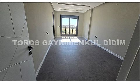Didim hisarda satılık saunalı  hamamlı villa