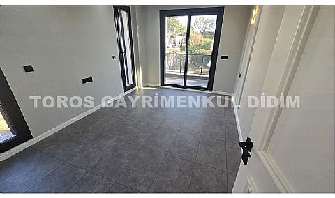 Didim hisarda tam müstakil 3+1 ayrı mutfaklı satılık uygun fiyatlı villa