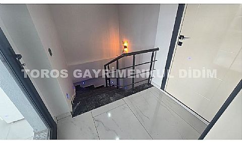 Didim hisarda tam müstakil 4+1 ayrı mutfaklı satılık uygun fiyatlı villa