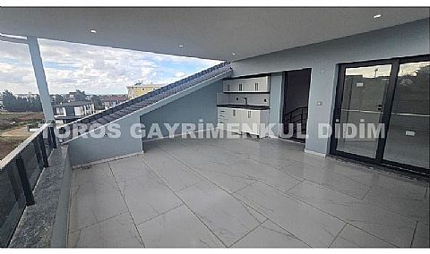 Didim hisarda tam müstakil 4+1 ayrı mutfaklı satılık uygun fiyatlı villa