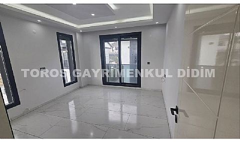 Didim hisarda tam müstakil 4+1 ayrı mutfaklı satılık uygun fiyatlı villa