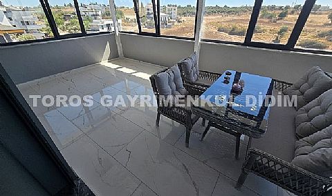 Didim Hisar’da Doğa Manzaralı Teraslı Full Eşyalı Satılık Lüks Villa 