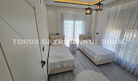Didim Hisar’da Doğa Manzaralı Teraslı Full Eşyalı Satılık Lüks Villa 