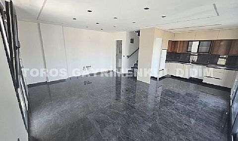 Didim Hisar’da Satılık Havuzlu Lüks Villa