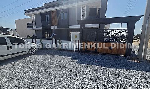 Didim Hisar’da Satılık Havuzlu Lüks Villa