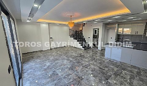 Didim Hisar’da Satılık Lüks Triblex Villa