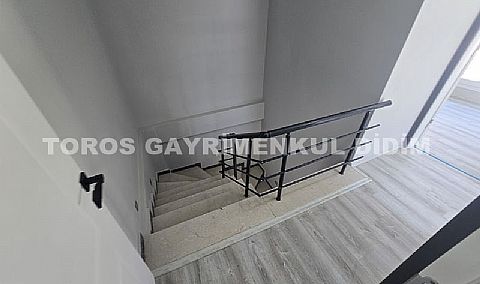 Didim Mavişehir'de Satılık 3+1 Tripleks Villa