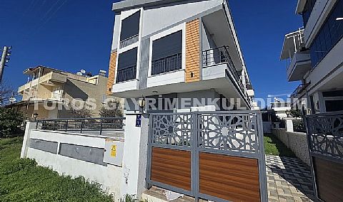 Didim Mavişehir'de Satılık 3+1 Tripleks Villa