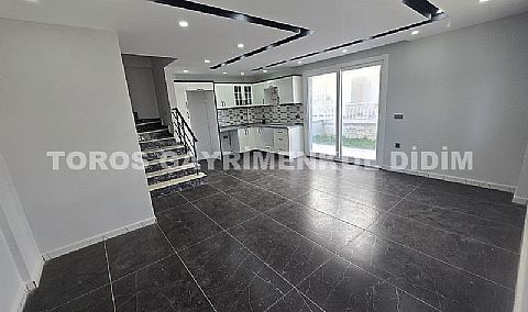 Didim Mavişehir'de Satılık 3+1 Tripleks Villa