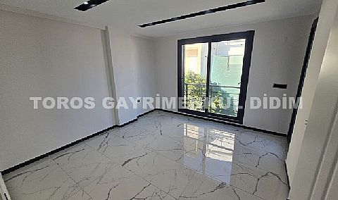 Didim Mavişehir’de Satılık 5+1 Konforlu Lüks Villa