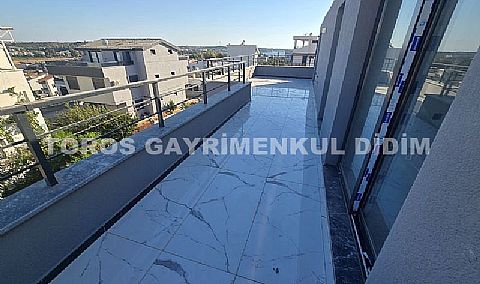 Didim Mavişehir’de Satılık 5+1 Konforlu Lüks Villa