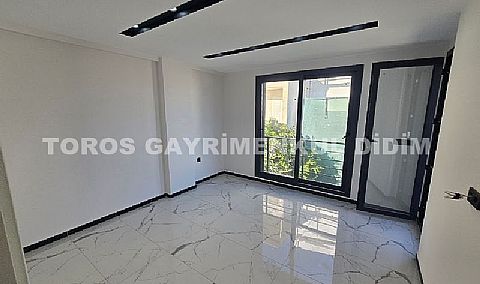 Didim Mavişehir’de Satılık 5+1 Konforlu Lüks Villa