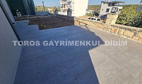 Didim Mavişehir’de Satılık 5+1 Konforlu Lüks Villa