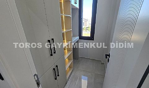 DİDİM VİLLALAR BÖLGESİNDE LÜKSÜN YENİ TANIMI: ÖZEL YAPIM SATILIK MÜSTAKİL VİLLA