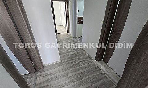 Didim yeni mahallede satılık 2+1 ayrı mutfaklı geniş balkonlu daire