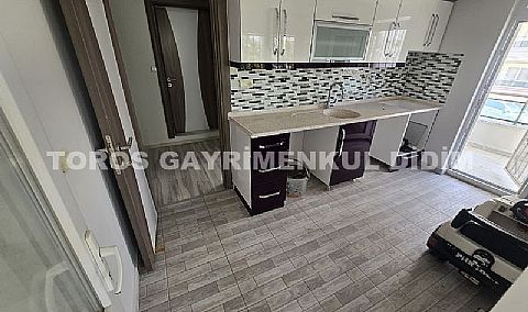 Didim yeni mahallede satılık 2+1 ayrı mutfaklı geniş balkonlu daire